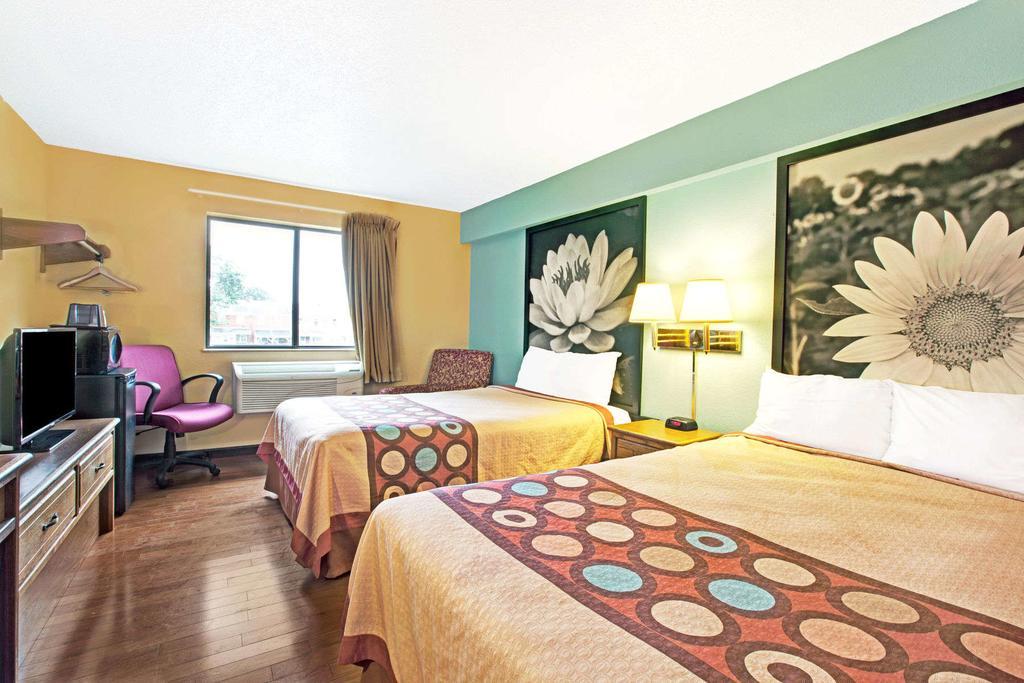 Super 8 By Wyndham Baltimore/Essex Area Zewnętrze zdjęcie